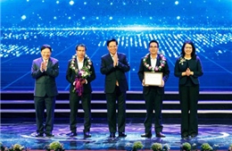 Agribank đồng hành cùng giải thưởng Nhân tài Đất Việt            